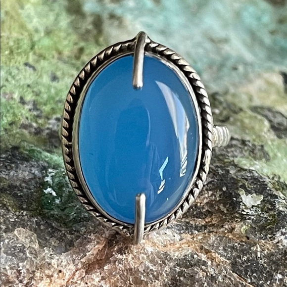 🌟 Blue Chalcedony Sterling Silver Ring - Picture 2 of 10
